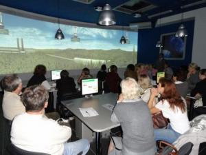 Фото к Информационный центр открыт для сотрудничества