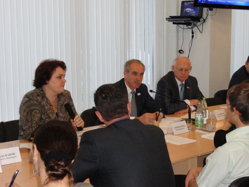 Фото к В информационном центре прошла встреча Губернатора Ульяновской области с руководителями профессиональных училищ, студентами и отдельными руководителями по планированию работы в области развития профессионально-технического образования на ближайшие годы