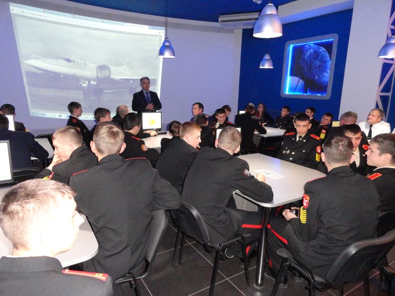 Фото к День военной авиации в информационном центре