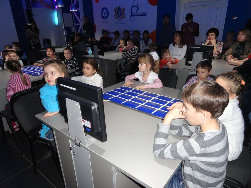 Фото к Инфоцентр синтезирует педагогическое и родительское видение образования дошкольников.