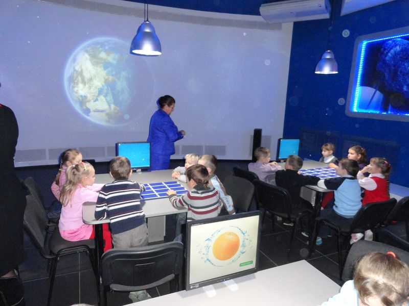 Фото к Инфоцентр синтезирует педагогическое и родительское видение образования дошкольников.