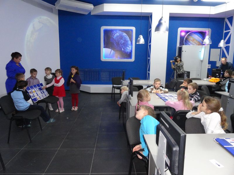 Фото к Инфоцентр синтезирует педагогическое и родительское видение образования дошкольников.