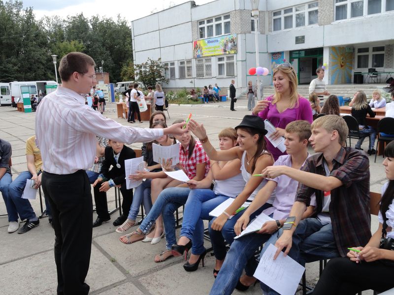 Фото к Профориентационная работа со старшеклассниками