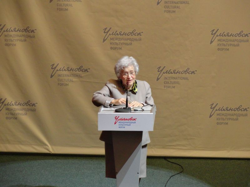 Фото к Информационный центр по атомной энергии принял участие в Международном культурном форуме — 2012