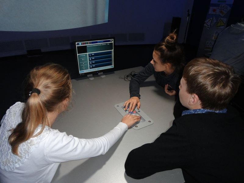 Фото к Ульяновский инфоцентр отметил День работника атомной отрасли