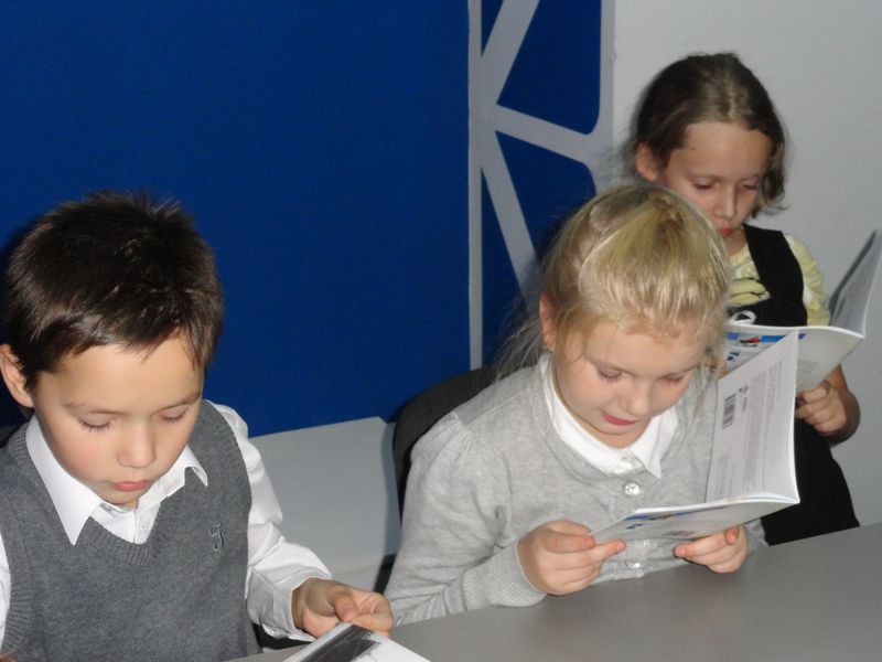 Фото к День учителя в информационном центре по атомной энергии