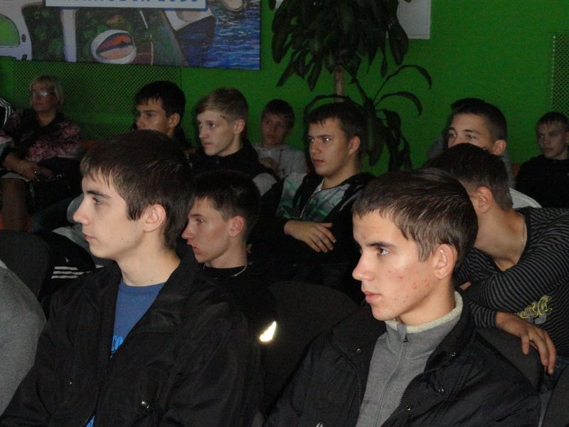 Фото к Покоряя высоту, воспитываешь дух!