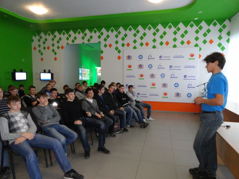 Фото к Покоряя высоту, воспитываешь дух!