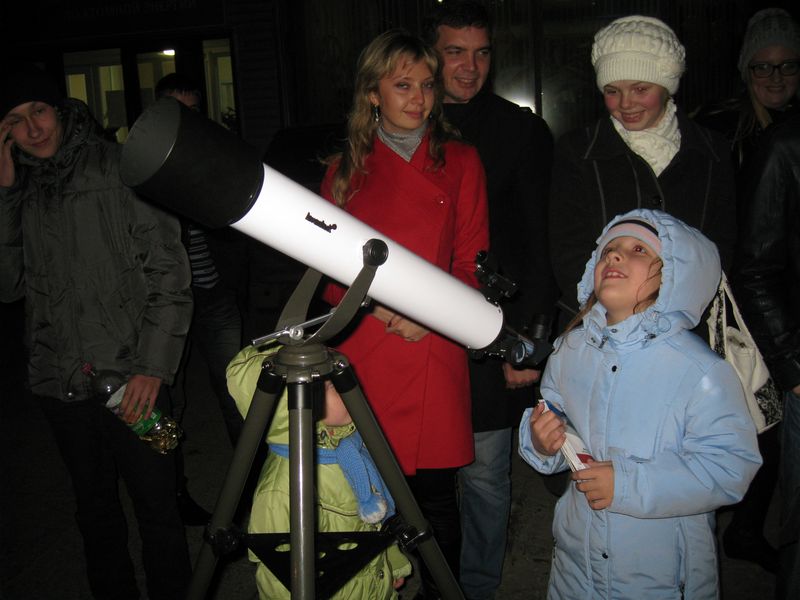 Фото к День открытой астрономии в информационном центре