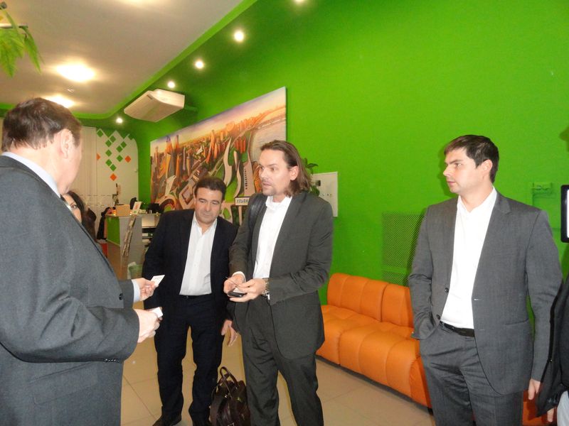 Фото к Западная инновационная компания США познакомилась с ИЦАО