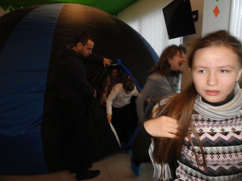 Фото к Планетарий «Восток» в канун праздников в информационном центре по атомной энергии