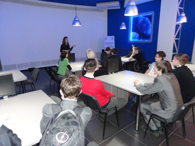 Фото к Детская ядерная академия в информационном центре