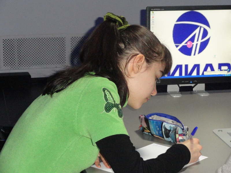 Фото к Детская ядерная академия в информационном центре