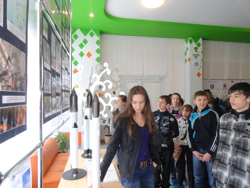 Фото к Старт XXII городского детско-юношеского аэрокосмического фестиваля. Поехали!