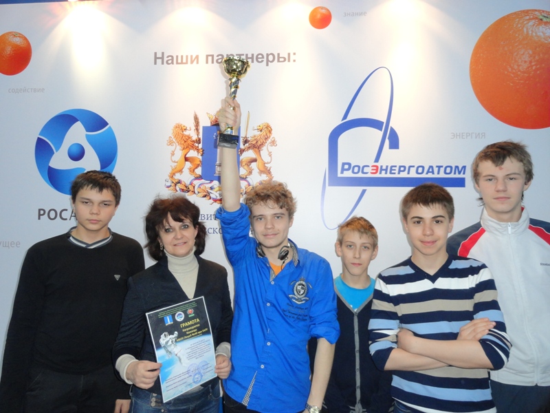 Фото к Итоги XXII городского аэрокосмического фестиваля подвели в день космонавтики