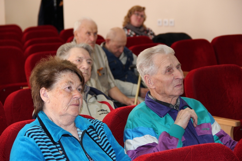 Фото к Праздничный концерт для ветеранов