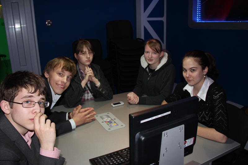 Фото к Последний звонок «Детской ядерной медицинской академии» в ИЦАО