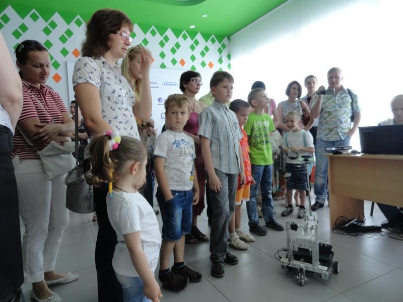 Фото к День защиты детей в информационном центре