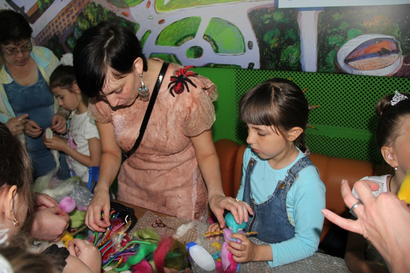 Фото к День защиты детей в информационном центре