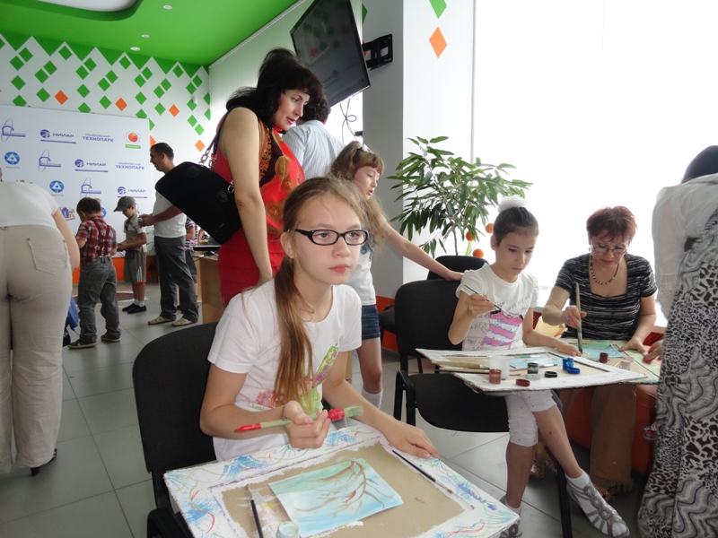 Фото к День защиты детей отметили в ульяновском информационном центре