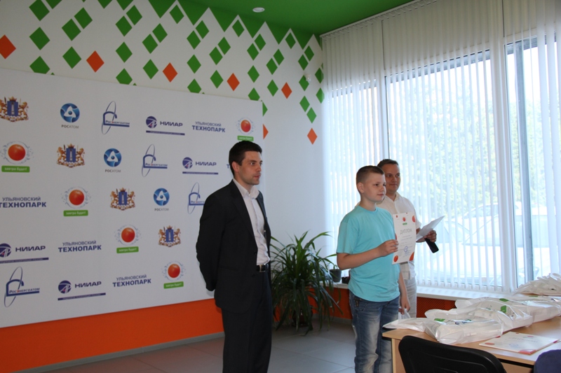 Фото к Итоги городского конкурса «Нанотехнологии для будущего и настоящего»