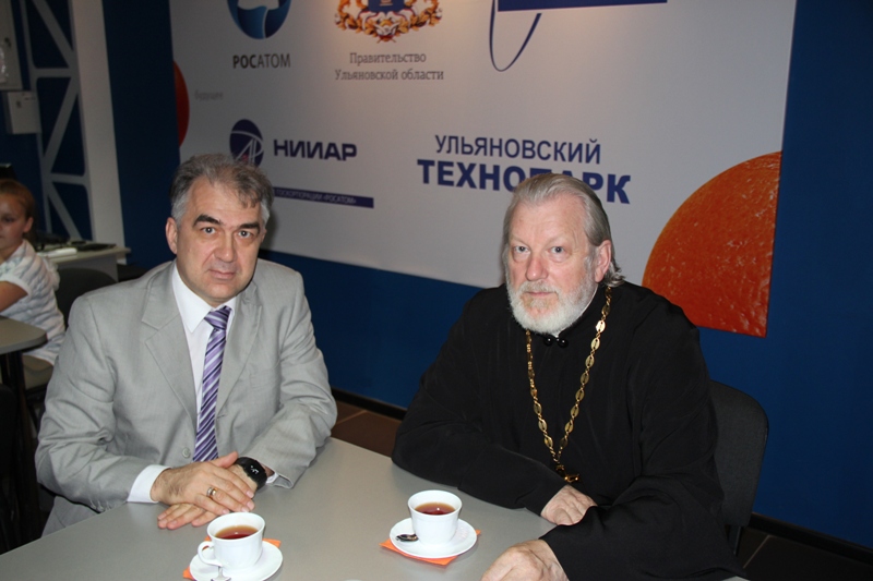 Фото к Воскресная школа в информационном центре по атомной энергии