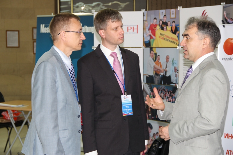 Фото к ИЦАО на  XII Российско-Германской конференции с делегациями из 90 городов