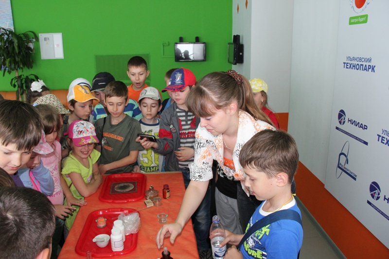 Фото к «Лабораторка» началась в информационном центре по атомной энергии