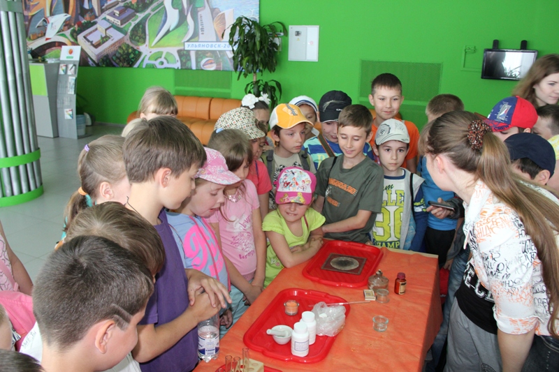 Фото к «Лабораторка» началась в информационном центре по атомной энергии