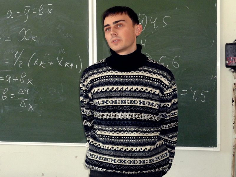 Фото к «Ярмарка вакансий для НИИАР» сразу  с двумя техническими факультетами УлГТУ