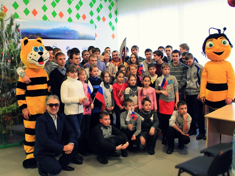 Фото к Символ Олимпиады в инфоцентре Ульяновска!