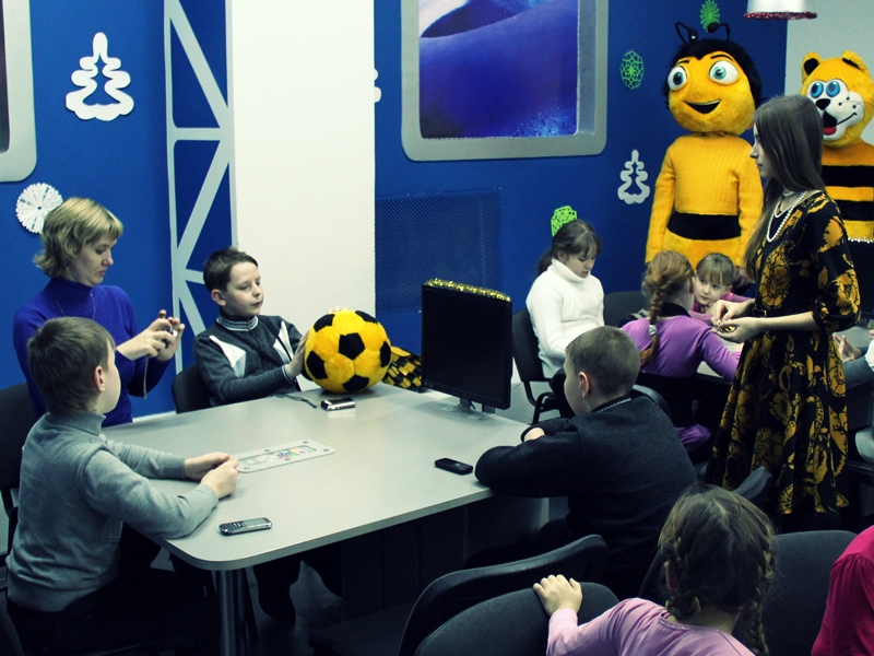 Фото к Интерактивные ёлки в информационном центре  по атомной энергии