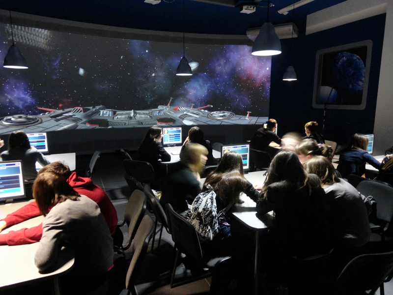 Фото к 400 человек познакомились с атомом на днях науки в информационном центре