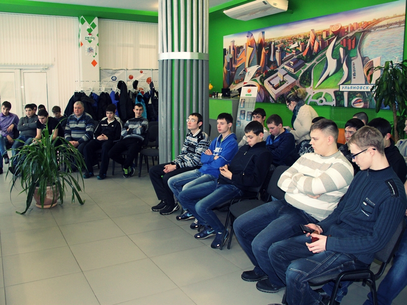 Фото к Круглый стол в преддверии Дня защитника Отечества прошел в информационном центре атомной энергии