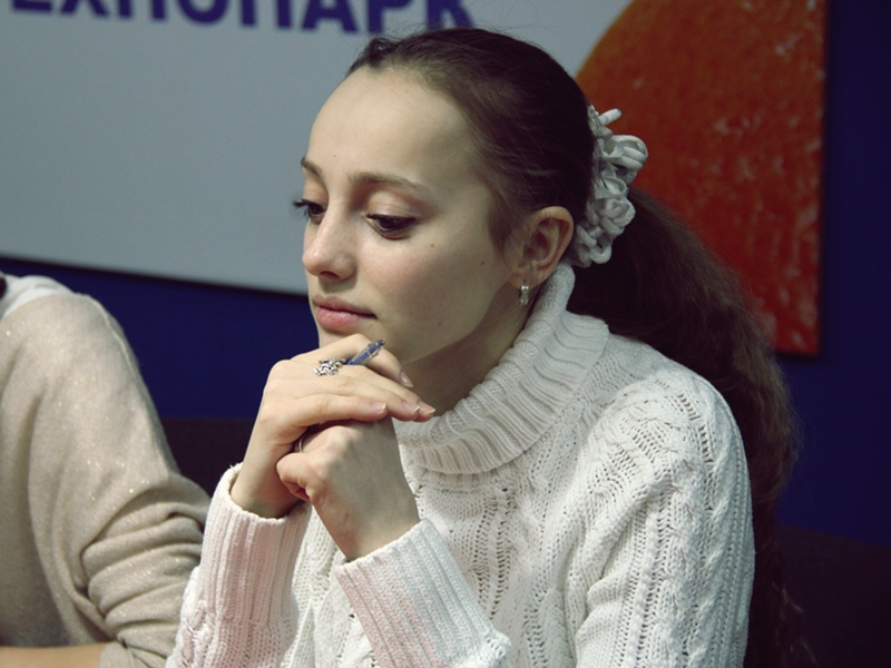 Фото к Соревнование умов в канун Женского дня