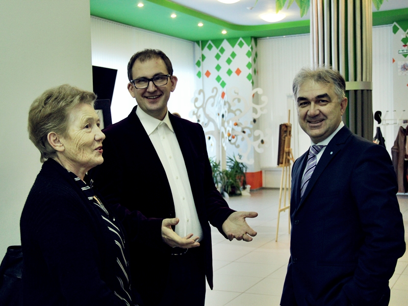 Фото к «Лишь ей, единственной…" — выставка Ульяновских художников в информационном центре атомной отрасли города Ульяновска 