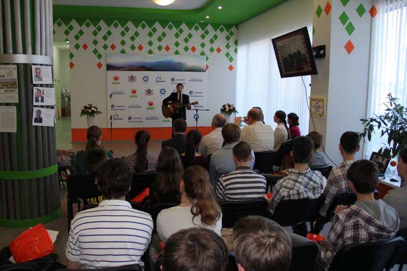 Фото к Первый выпуск Детской ядерной медицинской академии города Ульяновска в ИЦАО