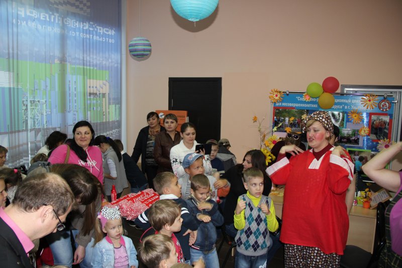 Фото к Более 420 человек отметили День знаний с информационным центров по атомной энергии Ульяновска