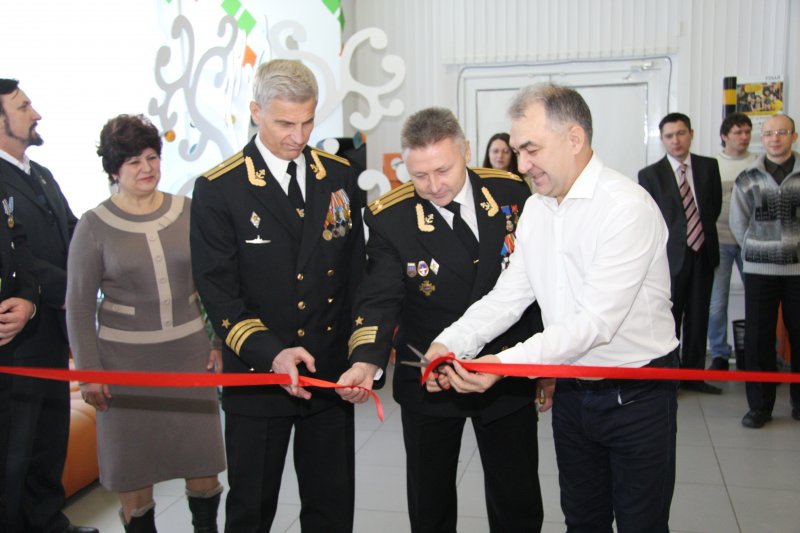 Фото к В ИЦАЭ открылась выставка марок, посвященная 55-летию атомного флота России