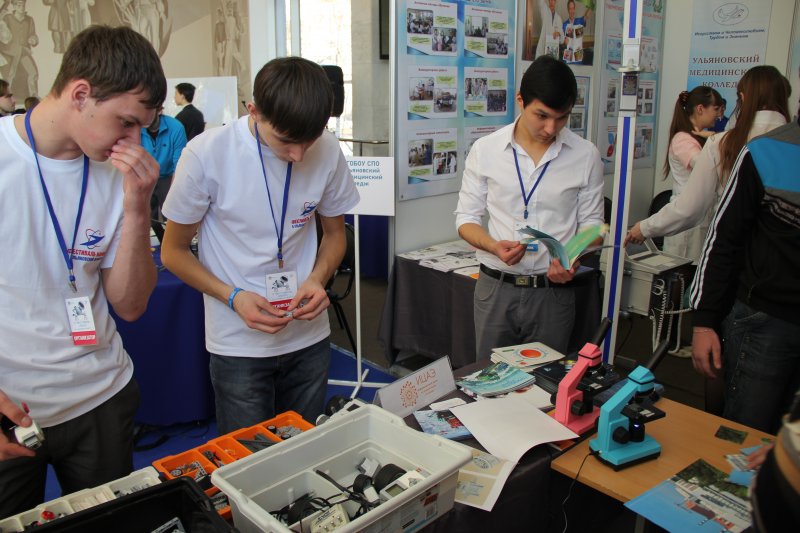 Фото к Более 600 человек стали участниками мероприятий ИЦАЭ Ульяновска в дни науки
