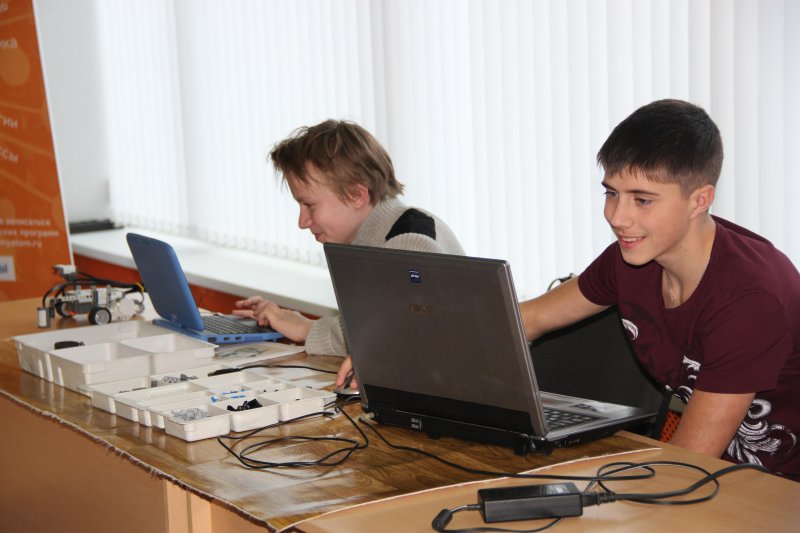 Фото к Весенние каникулы в ИЦАЭ