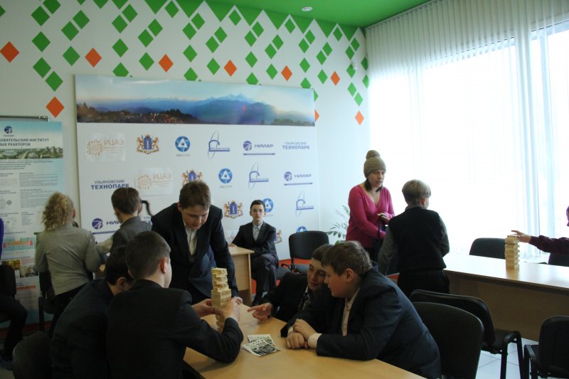 Фото к «Космические тропы» привели к победе школьников в ИЦАЭ города Ульяновска