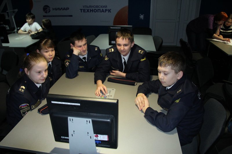 Фото к «Космические тропы» привели к победе школьников в ИЦАЭ города Ульяновска