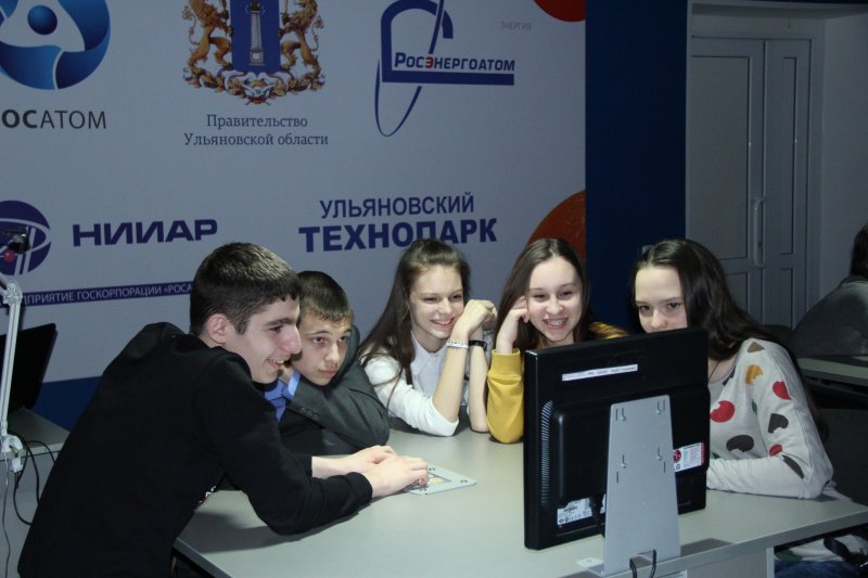 Фото к «Космические тропы» привели к победе школьников в ИЦАЭ города Ульяновска