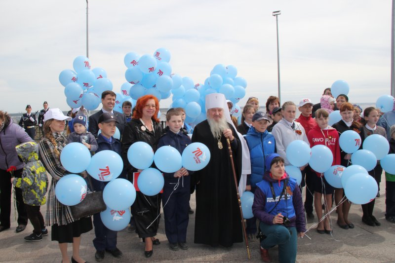 Фото к «Моё «Спасибо!» ветеранам: флешмоб к  70-летию со дня Победы в Великой Отечественной Войне в Ульяновске.