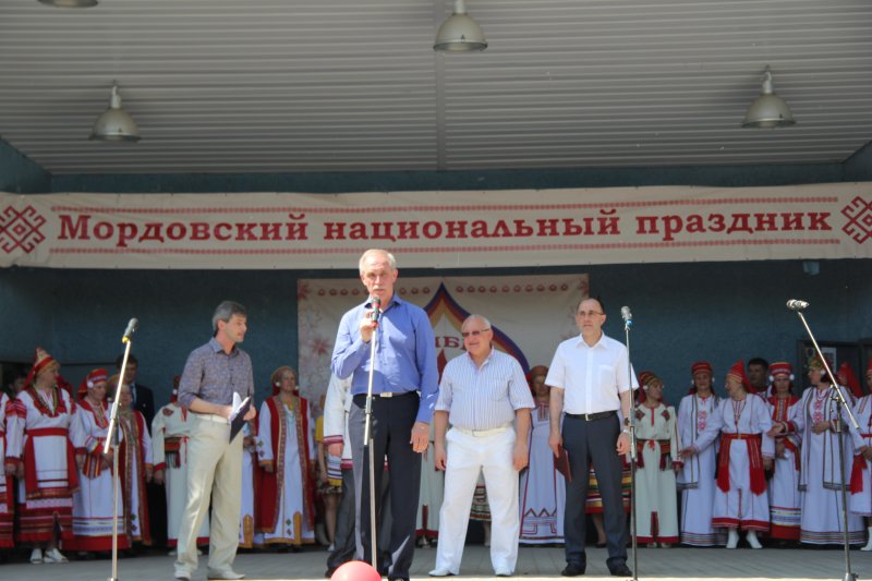 Фото к Онлайн трансляцию с мордовской автономией королевства Норвегии организовали ИЦАЭ Ульяновска на II областном мордовском национальном празднике «Шумбрат».