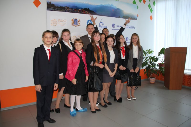 Фото к В День знаний ИЦАО рассказал о большом секрете маленькой урановой таблетки