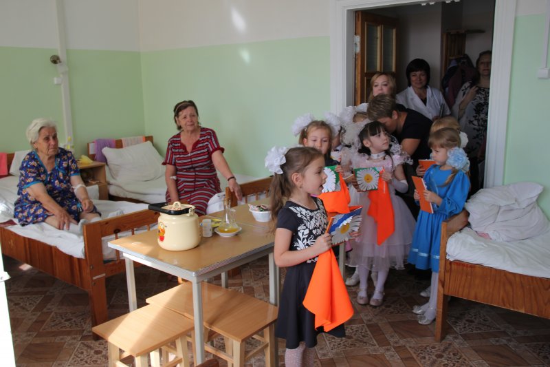 Фото к День пожилого человека для ветеранов: радость со слезами на глазах 