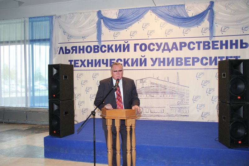 Фото к Открытие Детско — юношеской инженерной  академии (ДЮИА) в УлГТУ