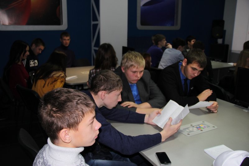 Фото к Областное студенческое собрание в ИЦАЭ: проблемы экологии